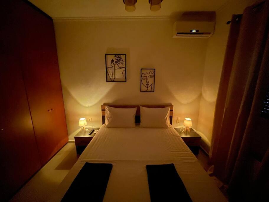 F K Room 3 Aígio Exteriér fotografie