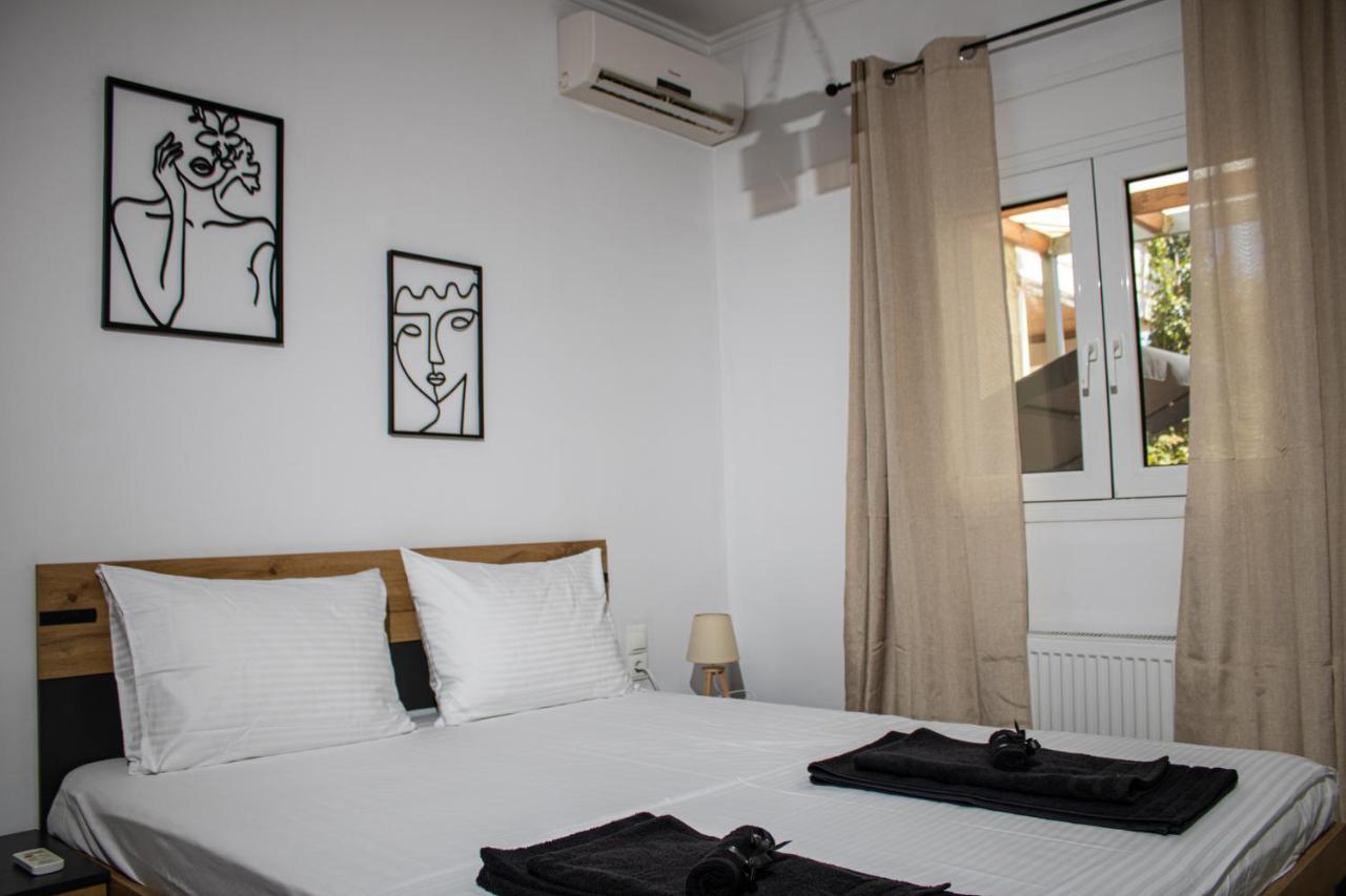F K Room 3 Aígio Exteriér fotografie